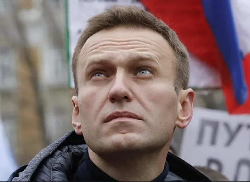 Руски лекари не позволиха Навални да се мести