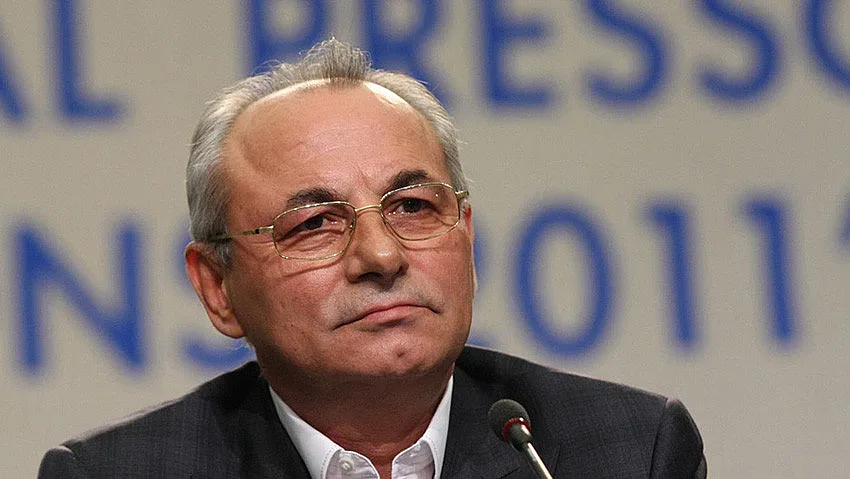 Иска ли Доган нова конституция?