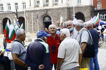 Протест 41 ден: Поостарели, но готови за блокади