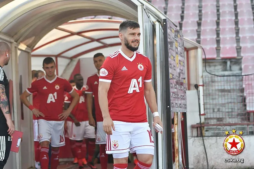 ЦСКА-София продаде футболист за 500 000 евро