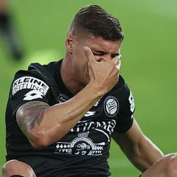 Футболист на България с коронавирус