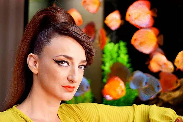 Деси Тенекеджиева с тежка изповед. Разкри за последните дни на Камбарев