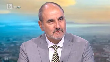 Цветанов приглася на президента