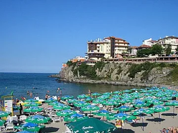 Коронавирусът е мръсна дума по морето