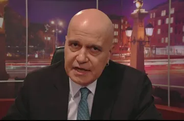 Слави за Борисов: Да играеш шах с каратист