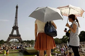 Лондон и Париж се цакат с карантина