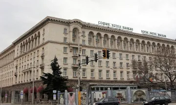 Бившият хотел Шератон с нов собственик