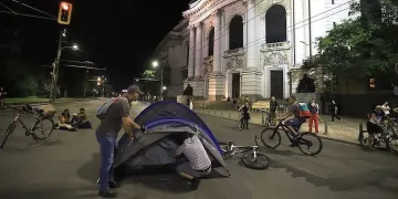 Започна се! Антипротест маха барикадите