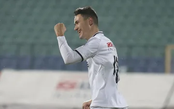 Славия продава капитана си в Русия