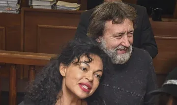 Продават мезонета с духове на Баневи