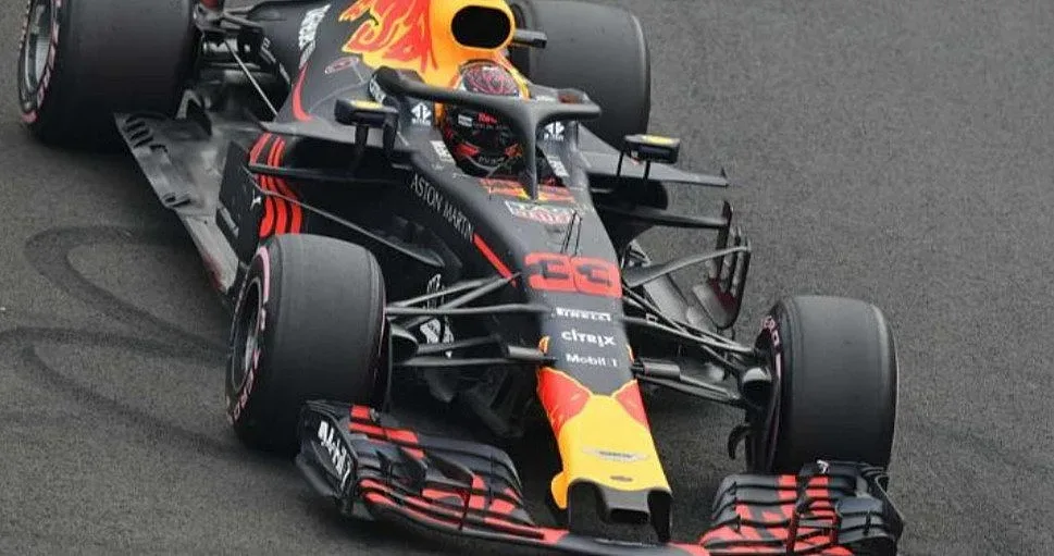 Верстапен спечели на "Силвърстоун"