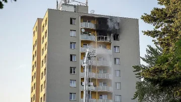 Трагедия! 11 мъртви в пожар на висок етаж в Чехия