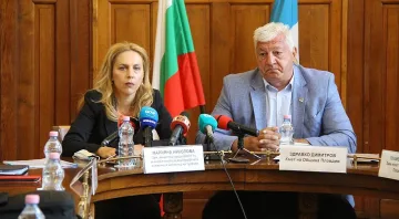 Искат разрешение за туризъм от Турция към България