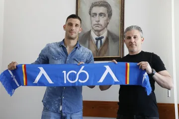 "Левски" подписа с Живко Атанасов