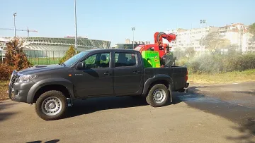 Бургас чисти парковете от насекоми