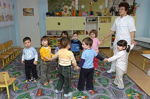 Отварят детски градини в блоковете