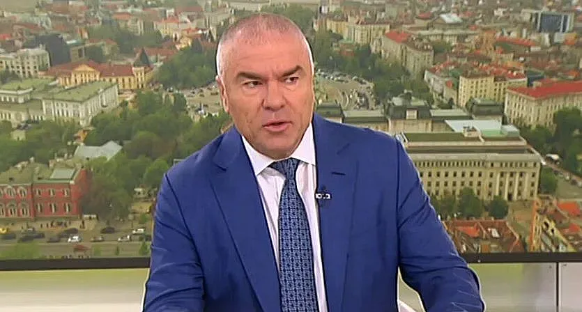 Марешки: Радев е подстрекател и страхливец