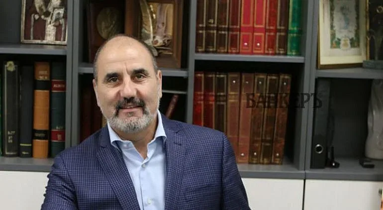 В хор с Радев: И Цветанов иска избори