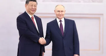 Путин и Си Цзинпин си стиснаха ръцете. Партньорство в два сектора