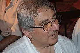 Агасян: Получих юмрук след забележка за маска