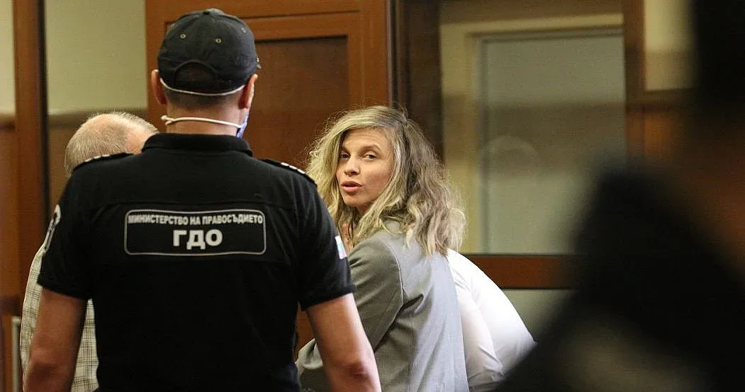ЛиЛана пак си остана арестантка с болен гръб