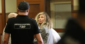 ЛиЛана пак си остана арестантка с болен гръб
