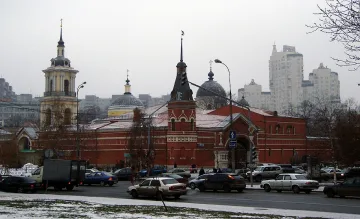 Накараха игуменка да продаде най-милото си