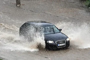 Порой в София, градушка в Монтана