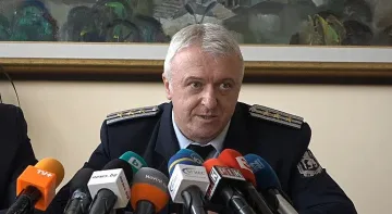 Подробности за екшъна с Дариткова и Нинова