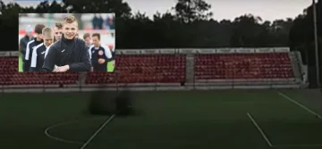 Руски играч пак на терена след удар от мълния