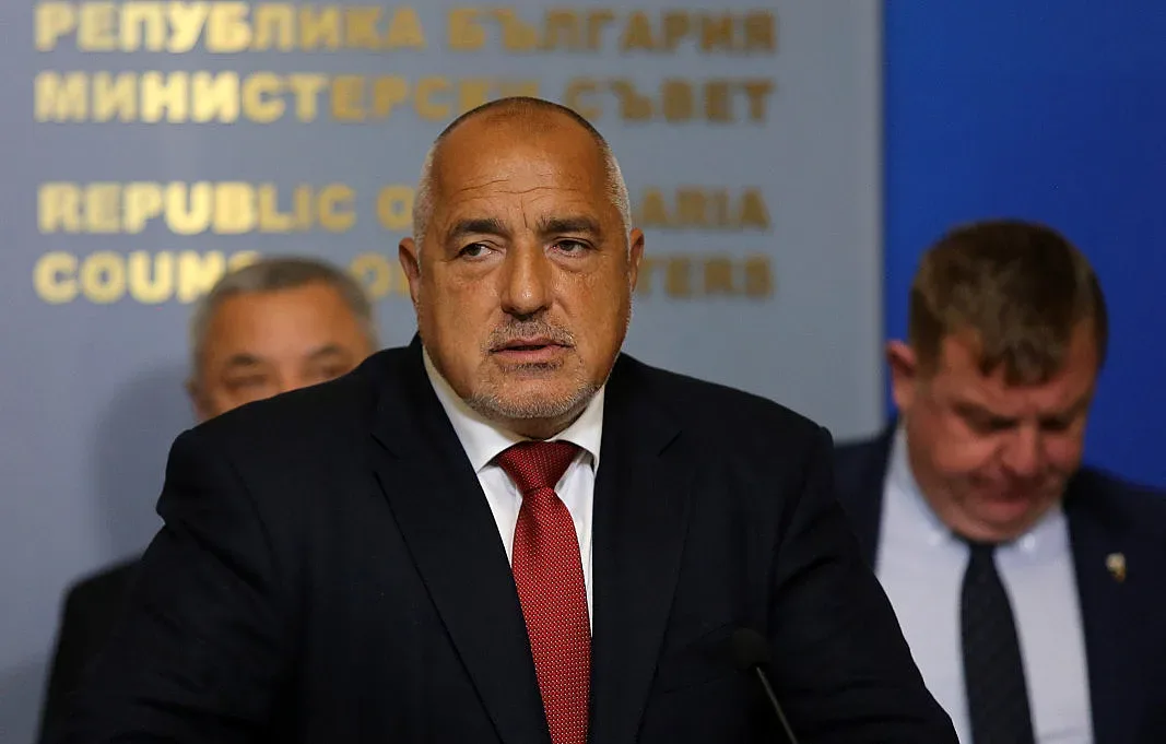 Коалицията решава за ремонта на кабинета