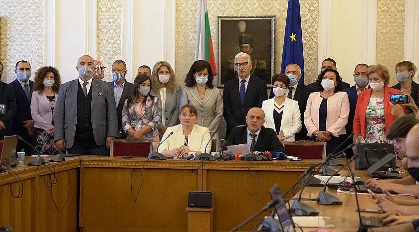 Дончев с новини за кабинета и протеста