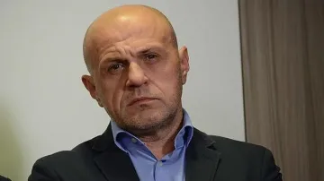 Подкрепата за бизнеса – пари за всеки заявил