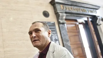 Божков пак раздава команди за протеста