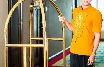 Само половината хотели по морето работят