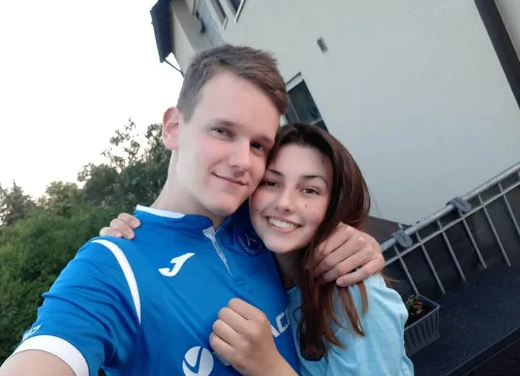 Фен на Байерн помага на "Левски"