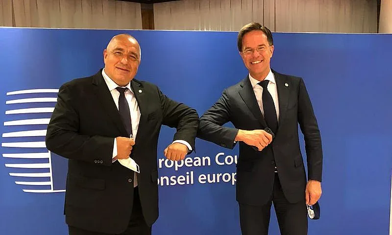 Борисов и Рюте чукнаха лакти и се сдобриха