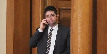 Нужна е визия за икономиката, не само помощи