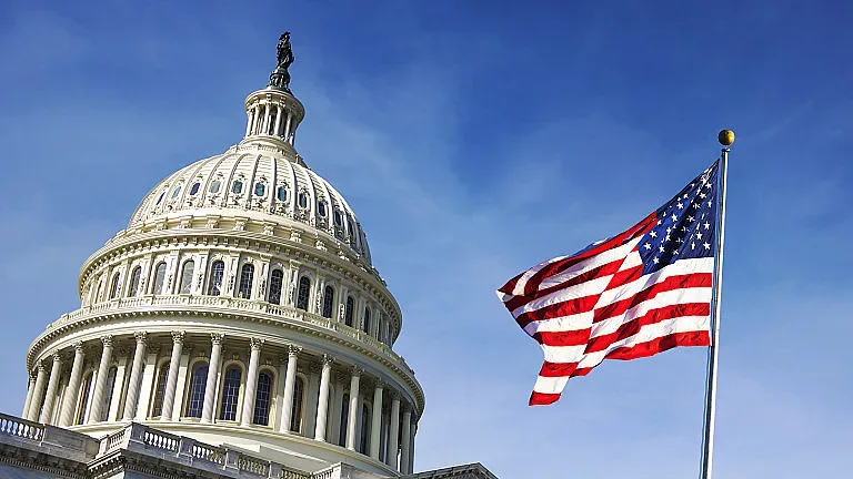 Извънредно положение в САЩ! Какво се случва?