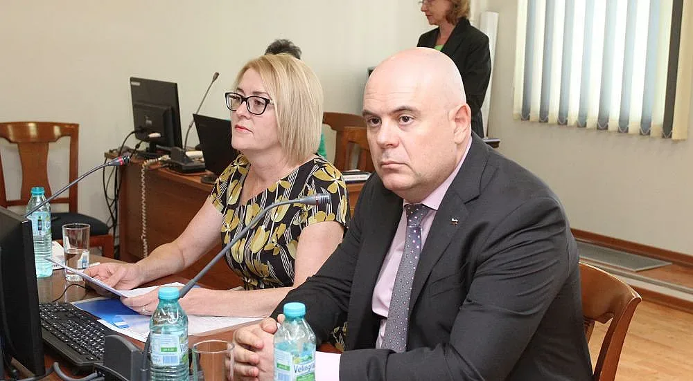 Гешев към ВСС: Подкрепете диалога на институциите