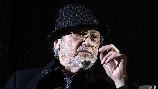 НБУ с поклон пред Милчо Левиев