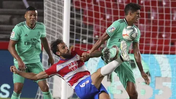 Реал Мадрид е на победа от титлата