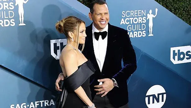 Джей Ло си купи нова къща