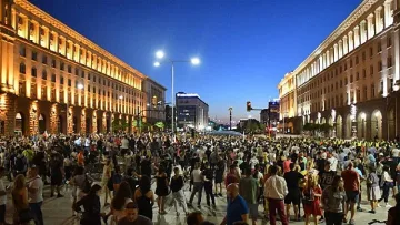 Фалшива новина за убит на площада