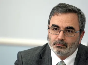 Доц. Кунчев: Не политизирайте К-19, пречите ни