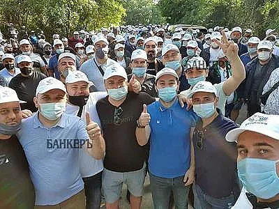 Кметът на Бургас пристигна в  "Росенец"/ОБНОВЕНА/