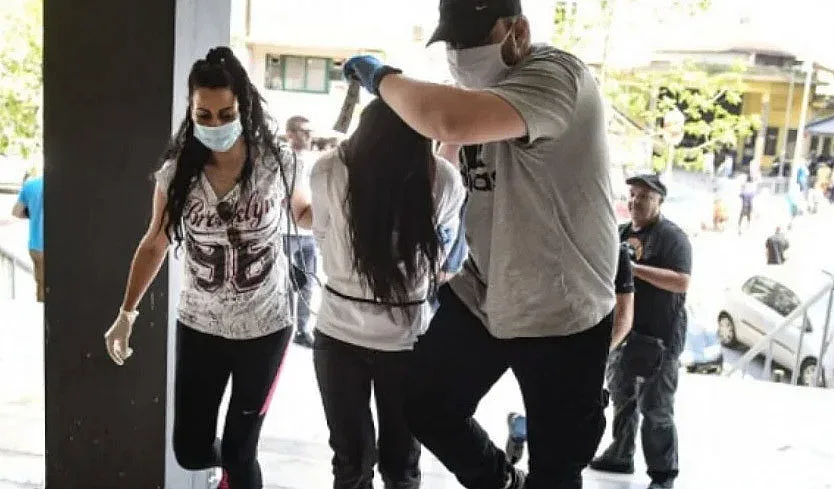 Ето я шофьорката, прегазила Тоско