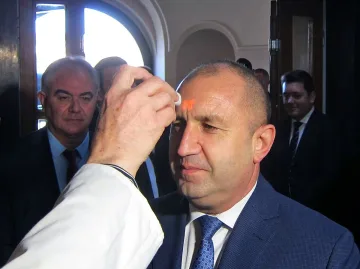 Мнозинството обмисля импийчмънт на президента