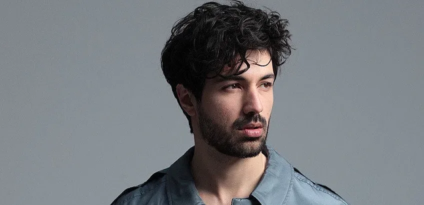 Евгени Генчев завладя публиката с "Трети ден"