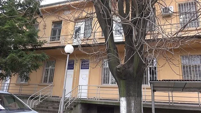 Недостиг на медици в пловдивска болница за К-19